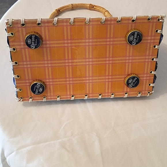 Purse - Picture 3 of 4